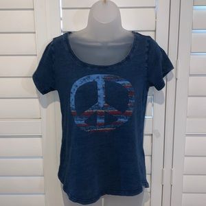 Lucky brand denim look peace sign graphic T-shirt Size Small